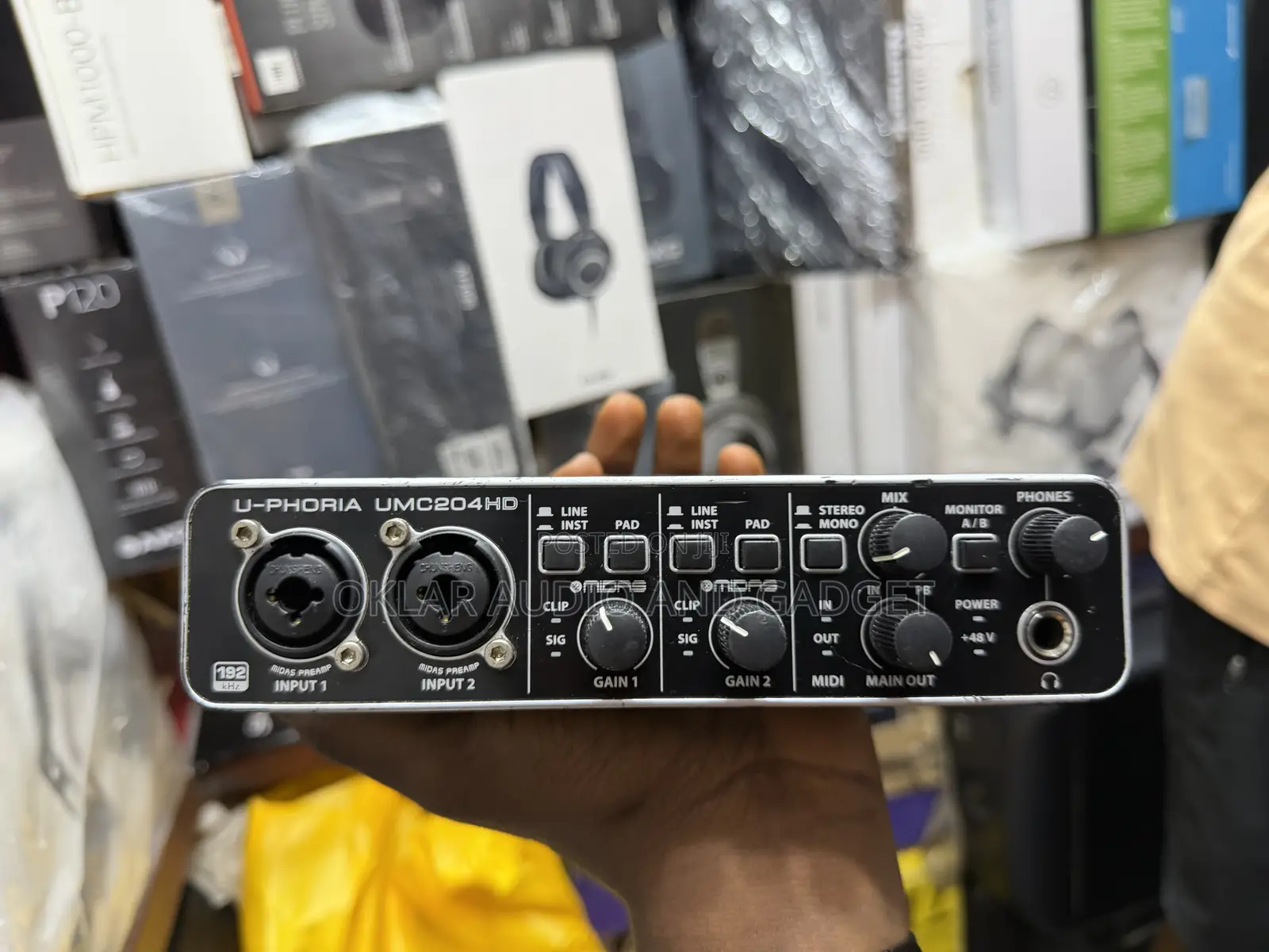 Behringer Umc204 Usb Audio Interface (Used)