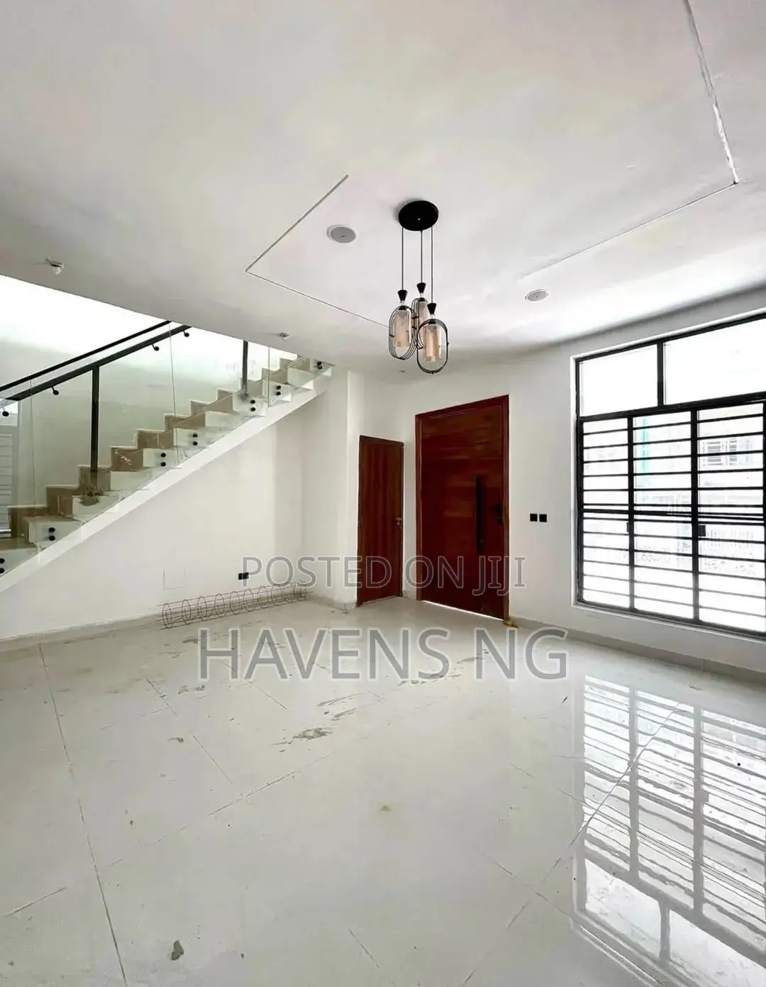 4bdrm Duplex in Ikota for sale