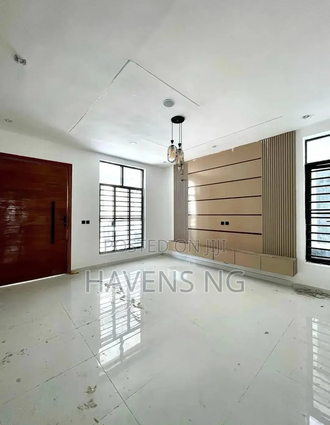 4bdrm Duplex in Ikota for sale