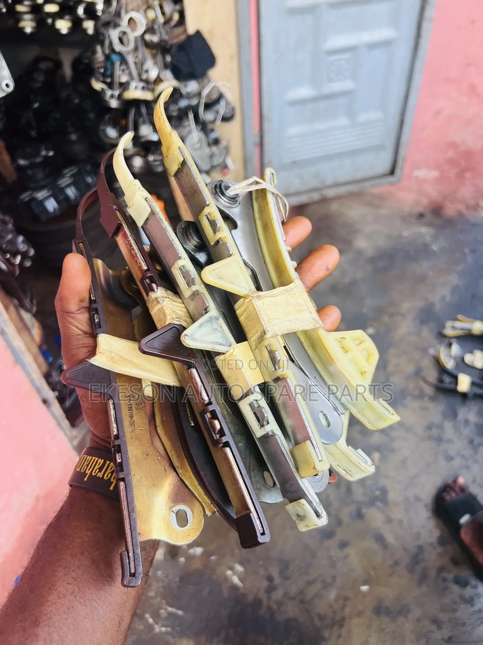 Direct Tokunbo Chain Guide For Ford Explorer 4.0 V6 Engine