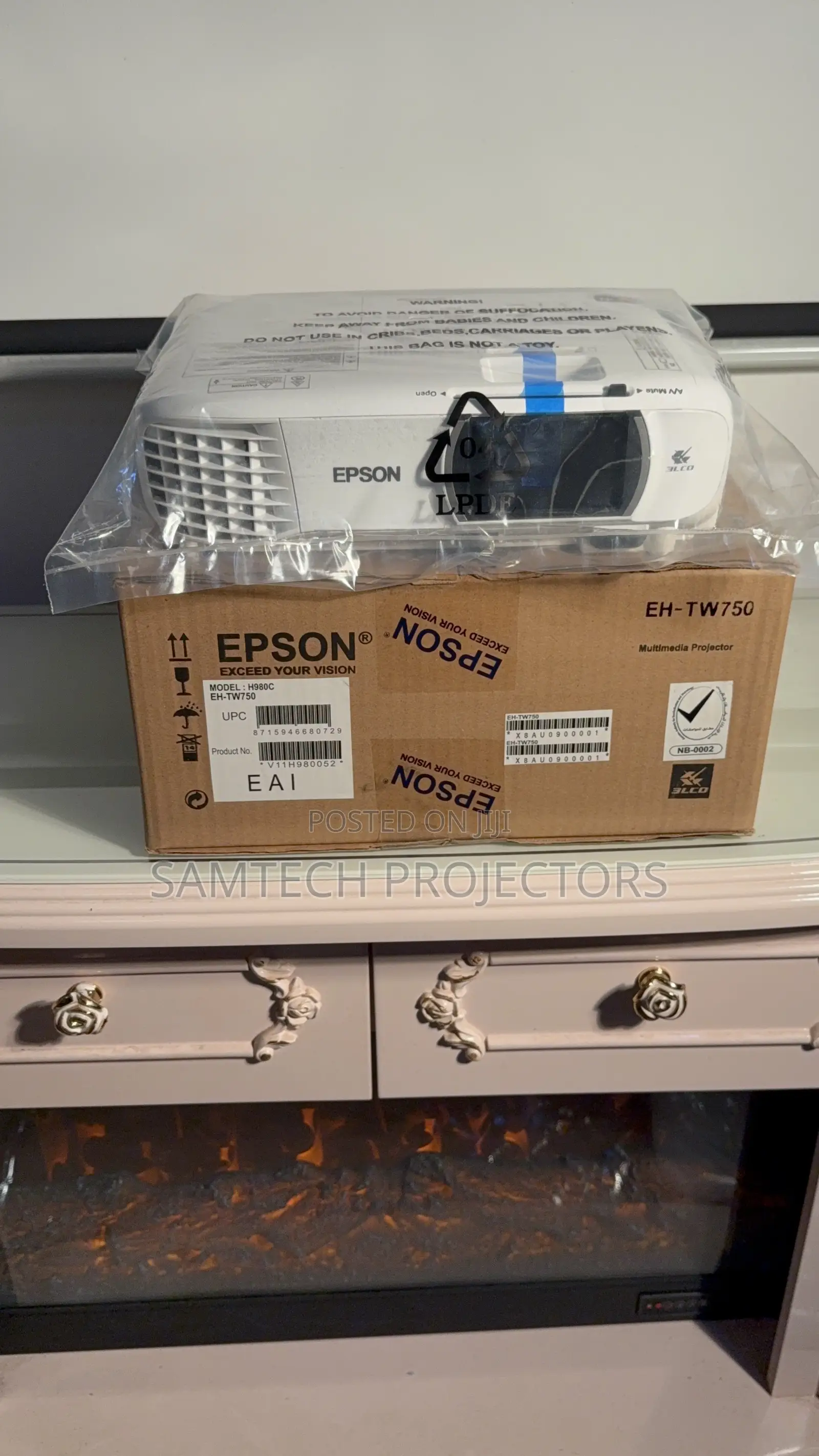 Epson Wireless Projector Home Cinema, Meeting Room, Church, Classroom