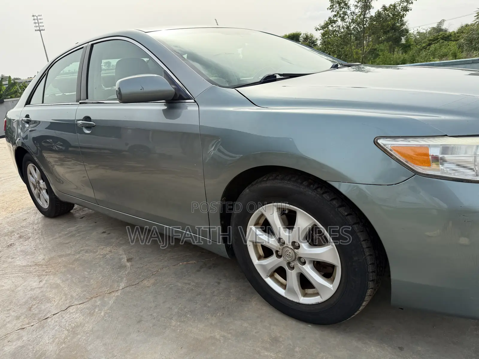 Toyota Camry LE 4dr Sedan (2.5L 4cyl 6A) 2011 Green