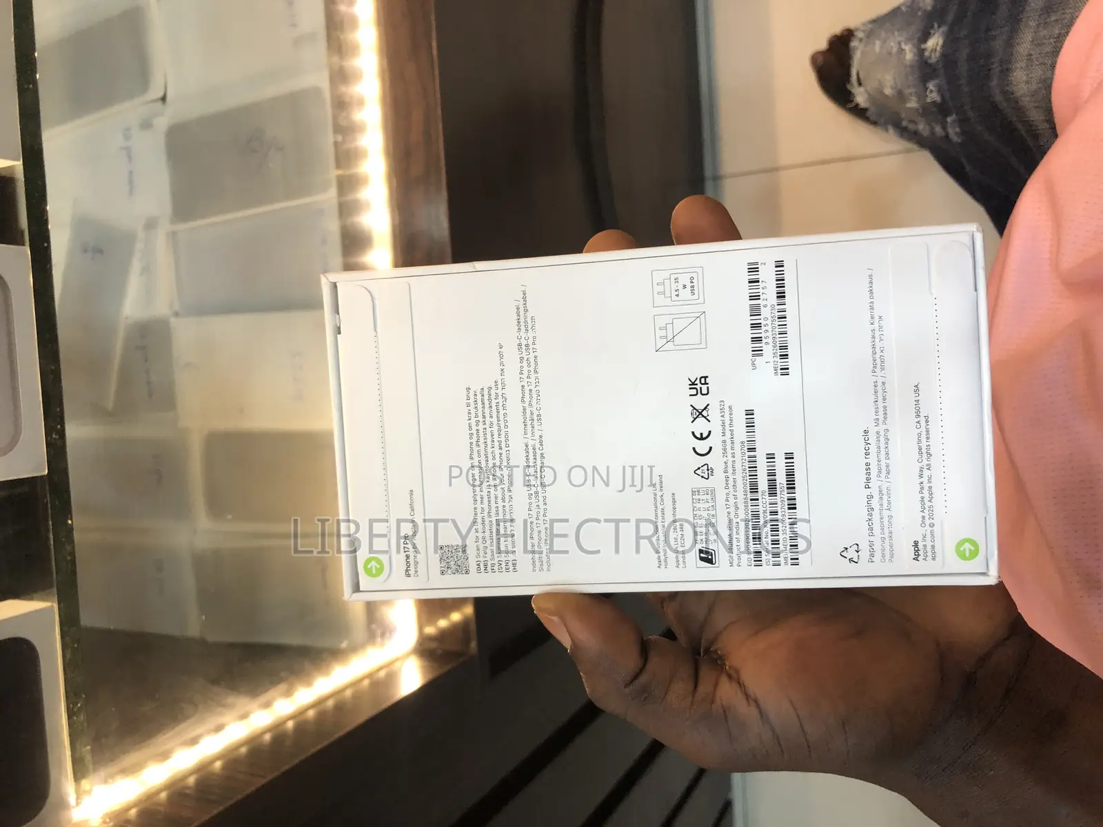 New Apple iPhone 17 Pro 256 GB Blue