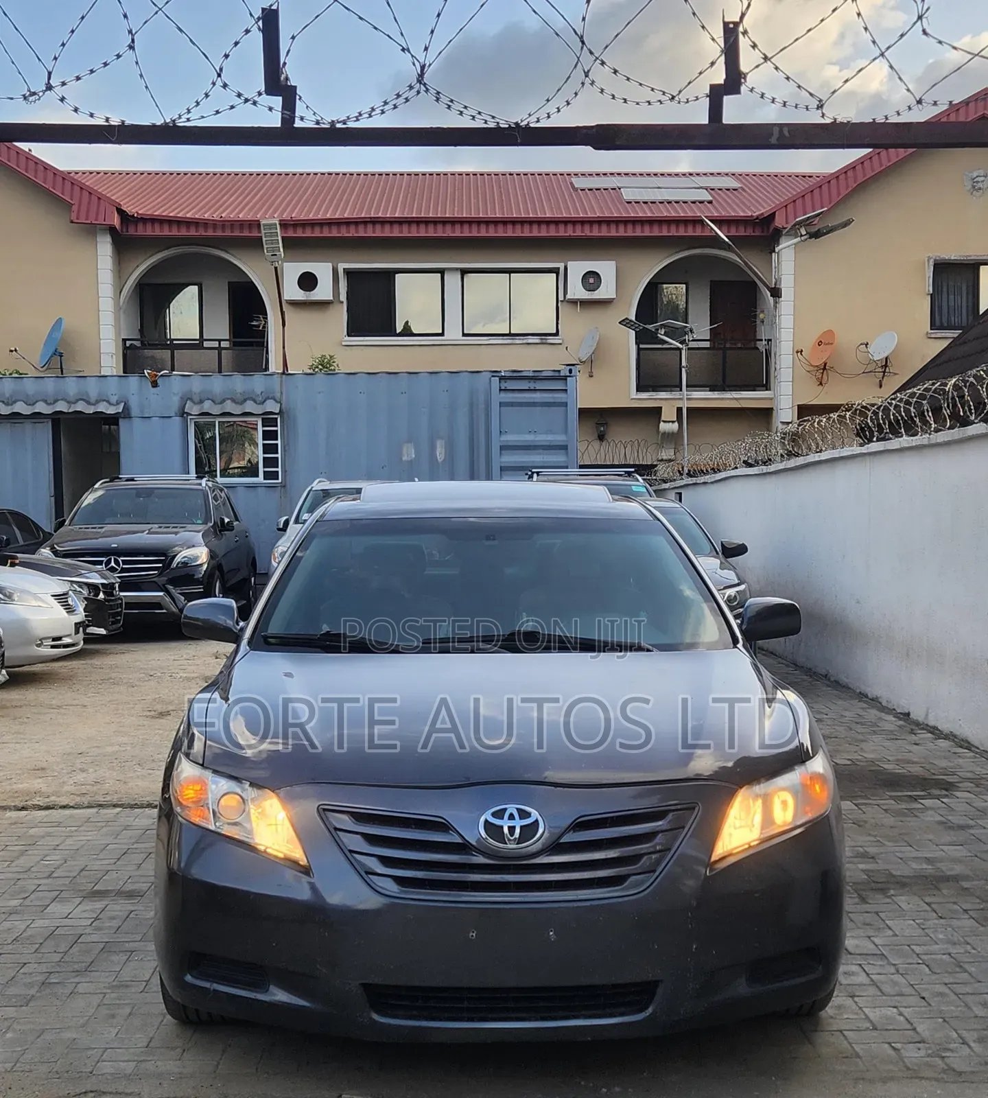 Toyota Camry LE 4dr Sedan (2.4L 4cyl 5A) 2008 Gray