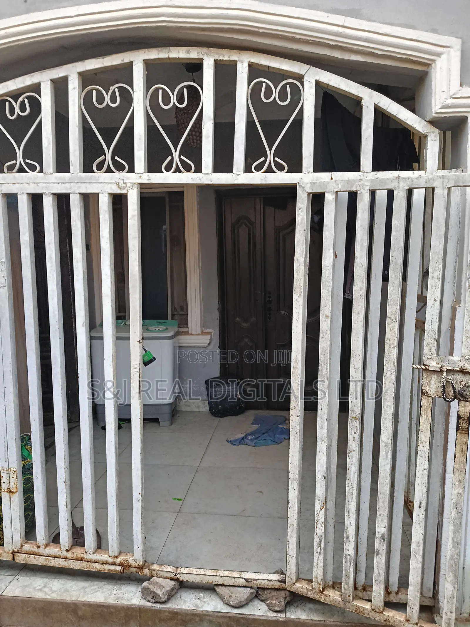 4bdrm Bungalow in Kubwa for rent