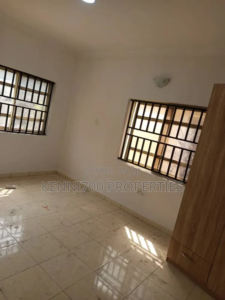4bdrm Duplex in Bakeville Estate At for sale