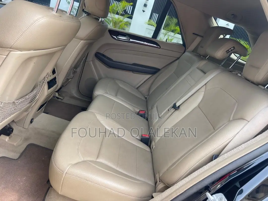 Mercedes-Benz M Class ML350 4MATIC 4dr SUV AWD (3.5L 6cyl 7A) 2014