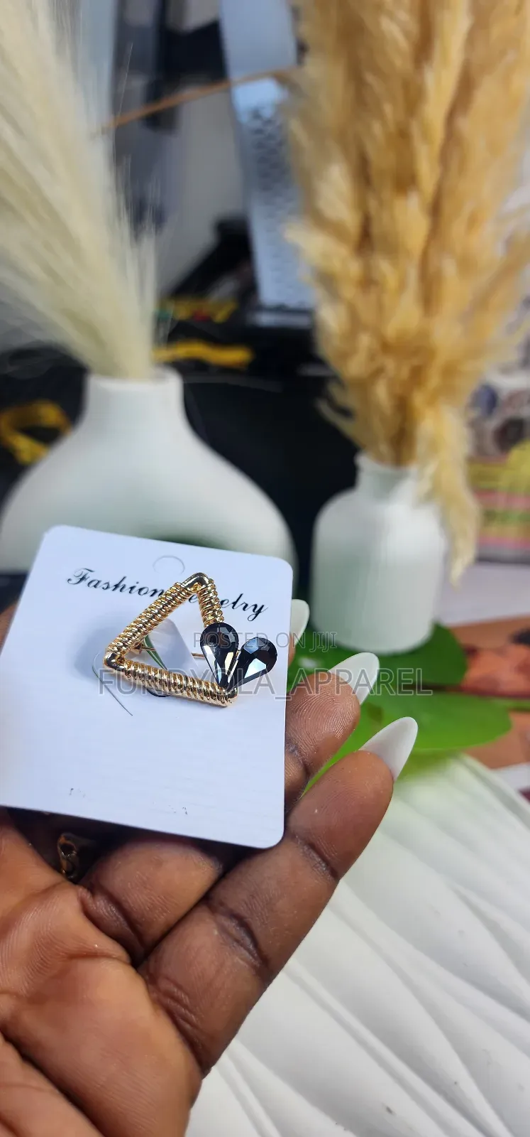 Fashion Stylist Brooch