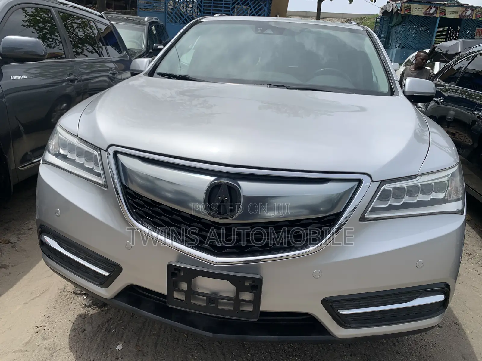 Acura MDX Advance and Entertainment Packages 4dr SUV (3.5L 6cyl 6A)