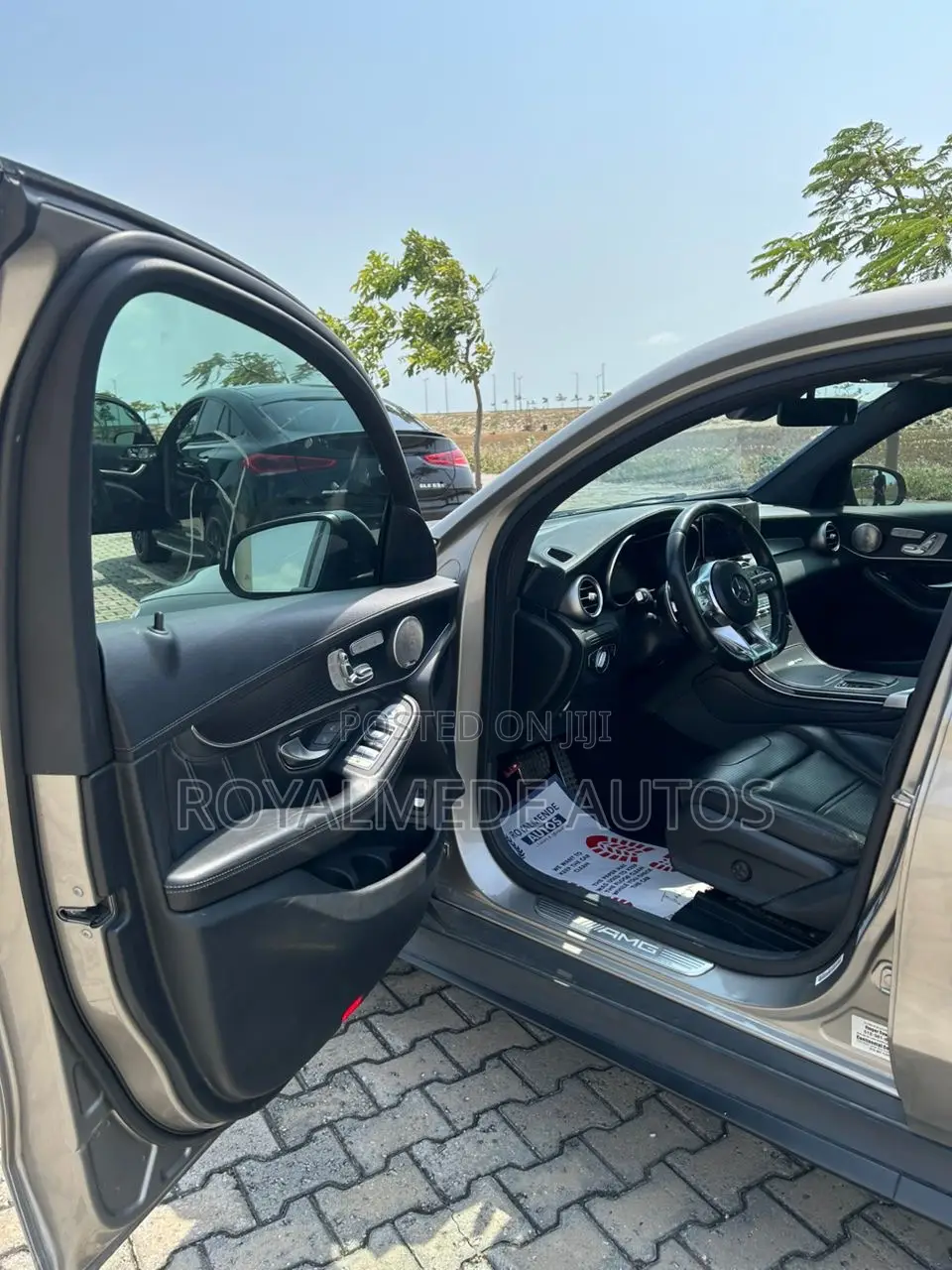 Mercedes-Benz GLC-Class 2021 Gold