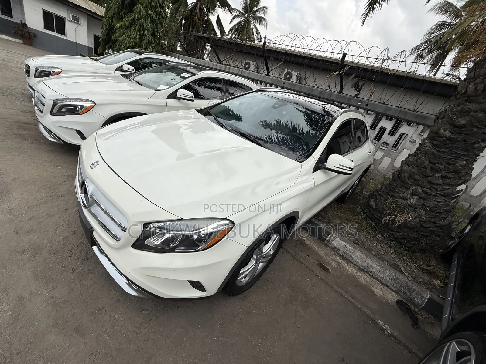 Mercedes-Benz GLA-Class GLA250 4MATIC 4dr SUV AWD (2.0L 4cyl Turbo 7AM)