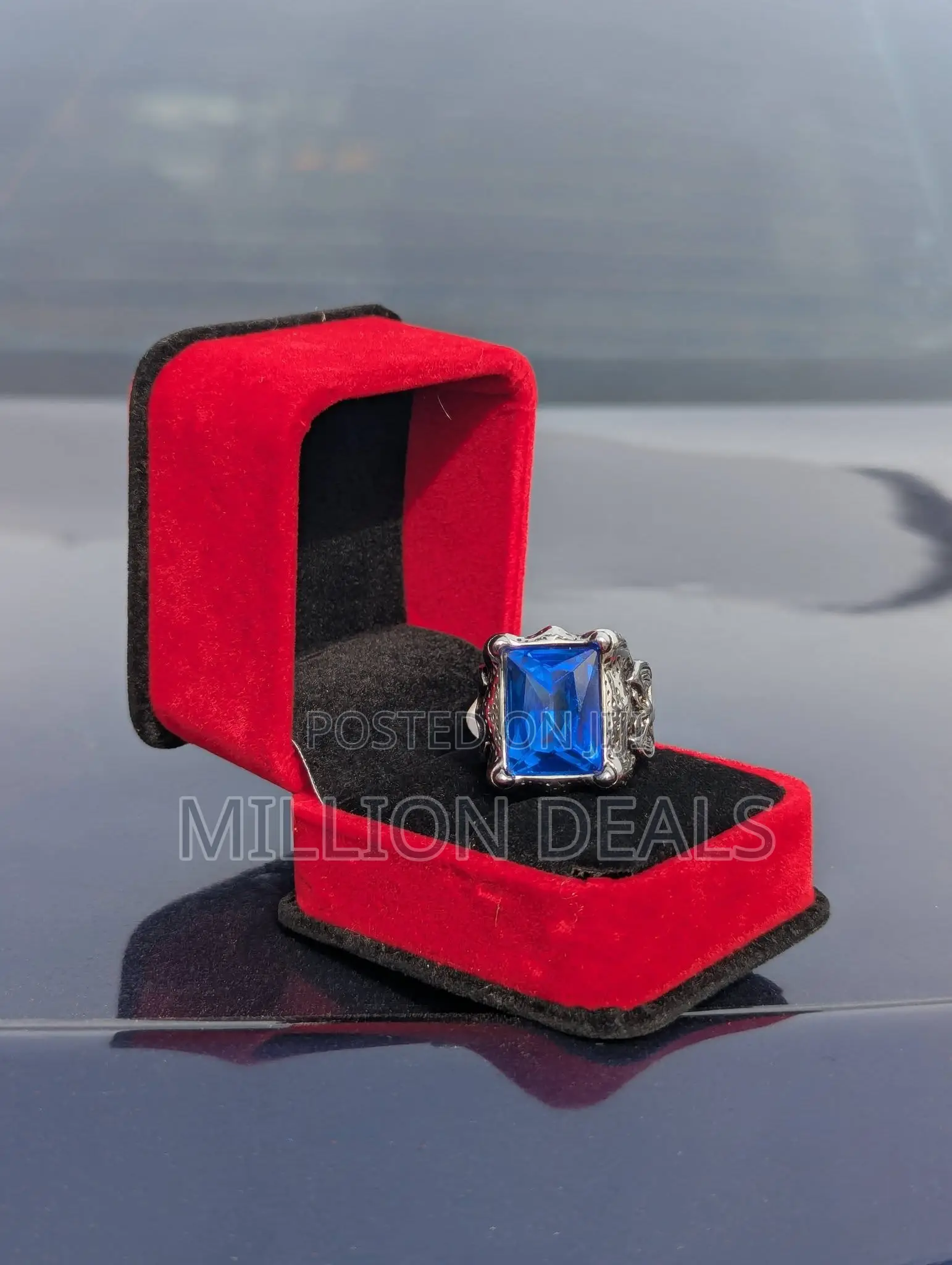 Men's Stylish Ski Blue Silver Ring
