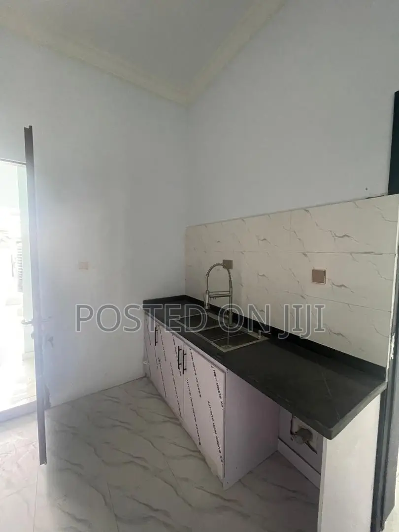 4bdrm Townhouse/Terrace in Ajah for sale
