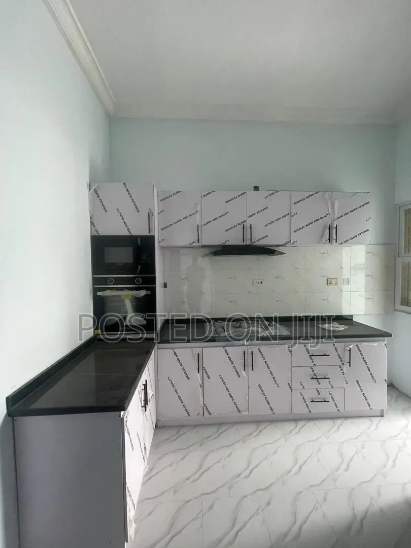 4bdrm Townhouse/Terrace in Ajah for sale