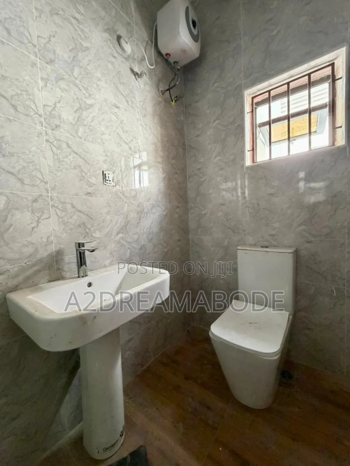4bdrm Duplex in Magodo Phase 1 for sale
