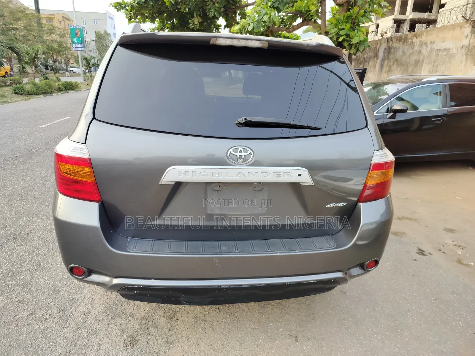 Toyota Highlander 4x4 2009 Gray
