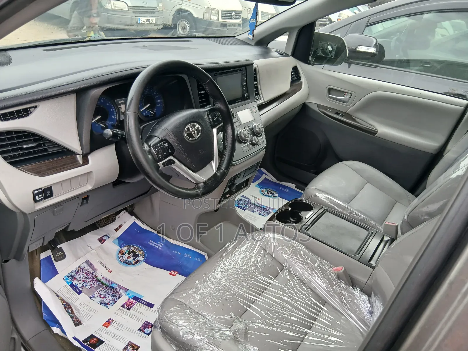 Toyota Sienna XLE AWD 2019 Gray
