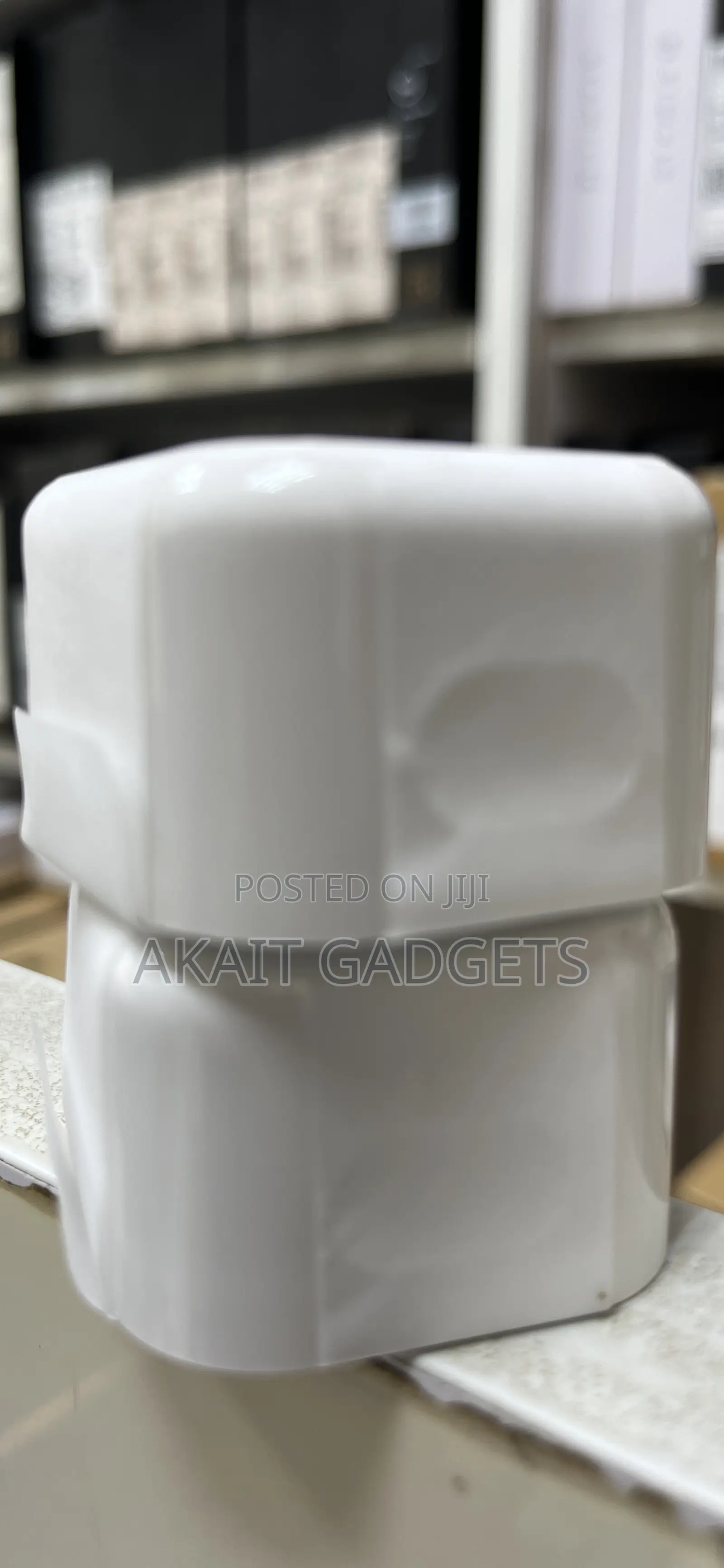 Original Apple Adapter