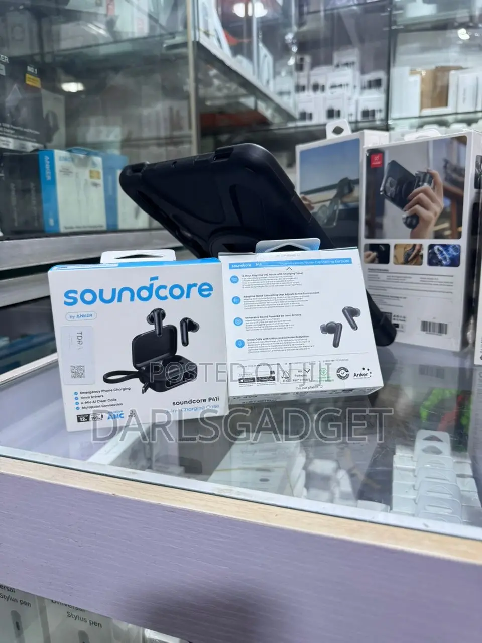 Soundcore P41i Anc Wireless Earbuds With 3-in-1 Charging Case