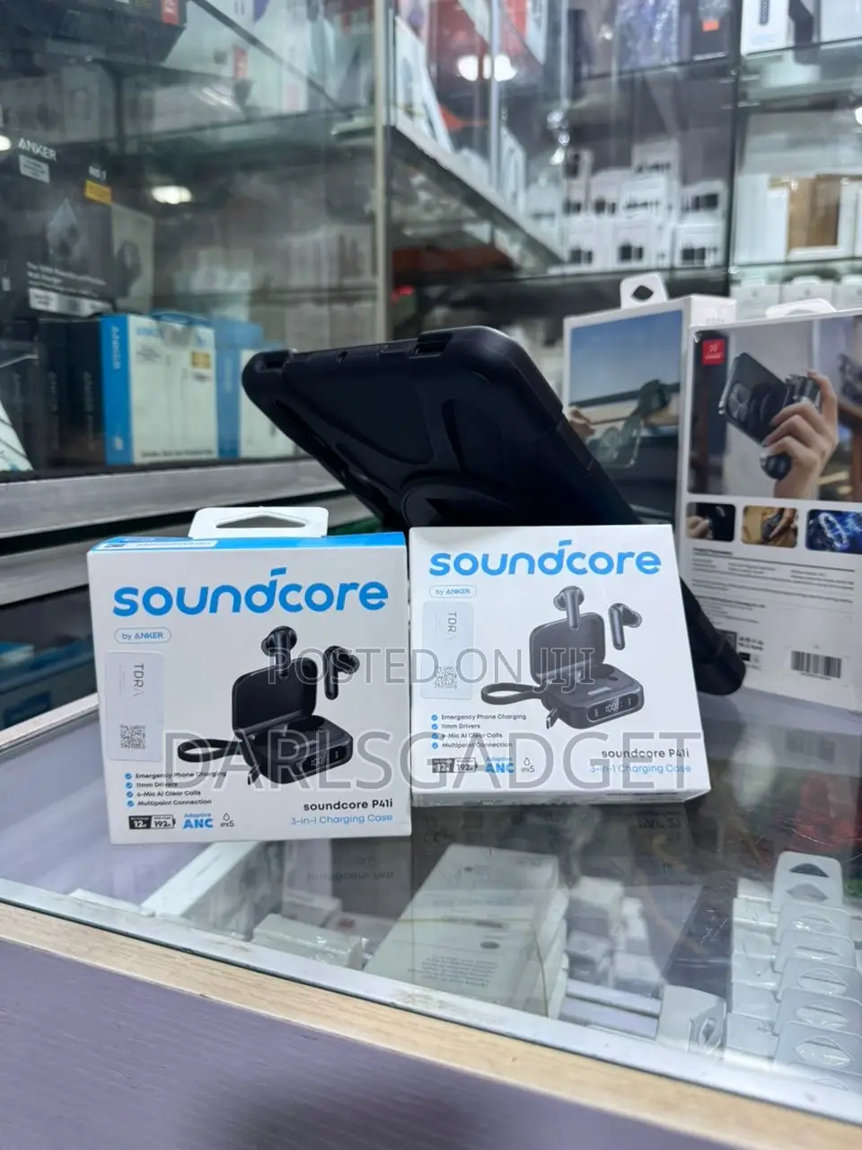 Soundcore P41i Anc Wireless Earbuds With 3-in-1 Charging Case