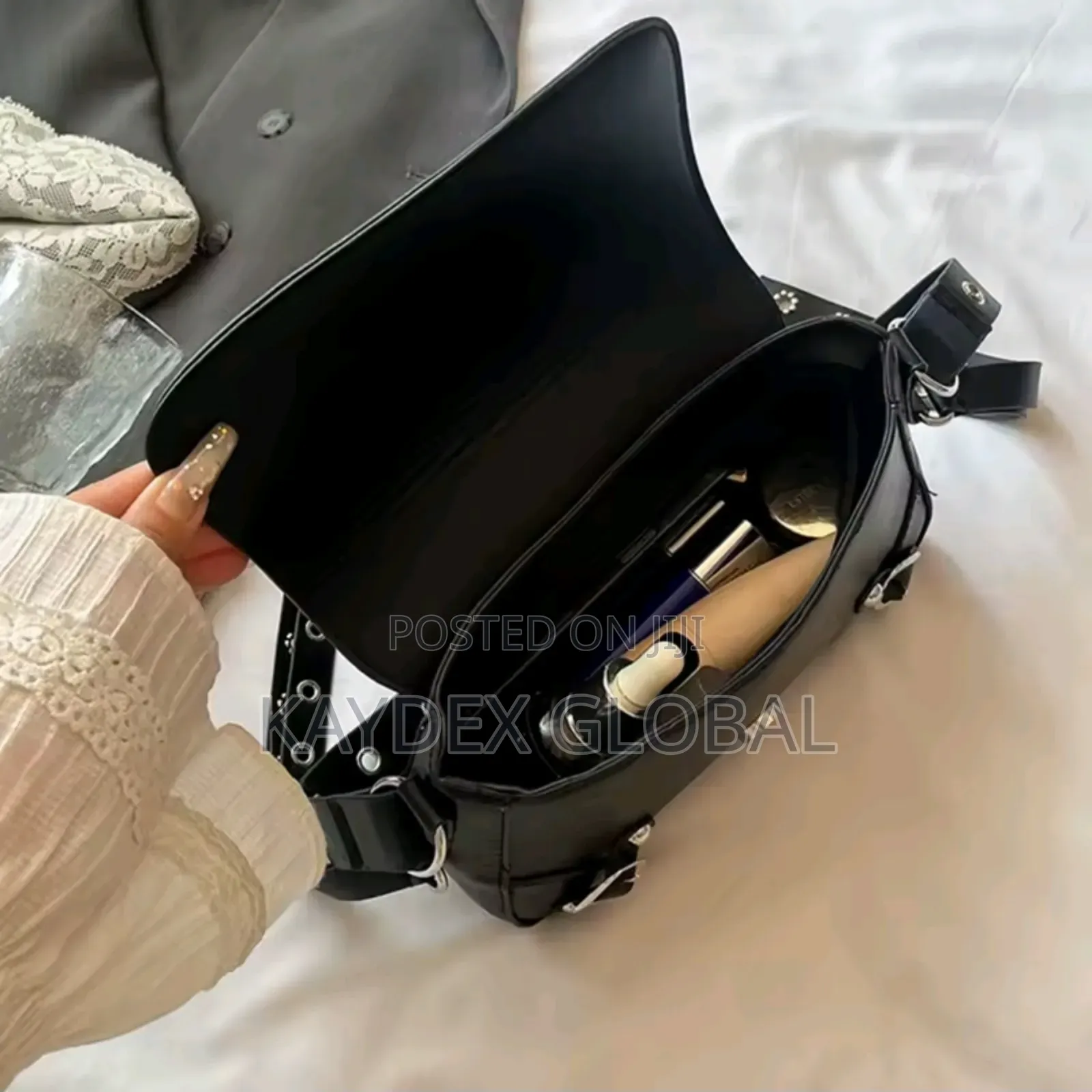 Trendy Lady's Handbag