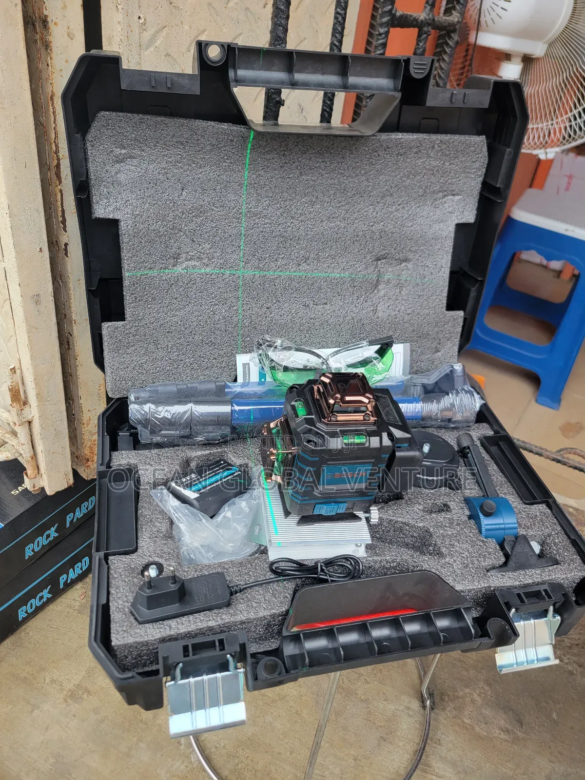 16 Lines Bosch Laser Level