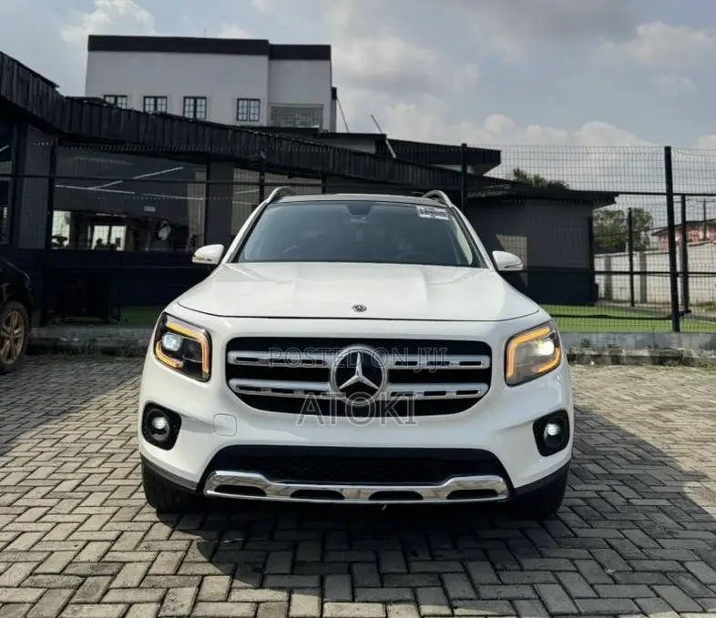 Mercedes-Benz GLB-Class GLB 250 4MATIC 2019 White