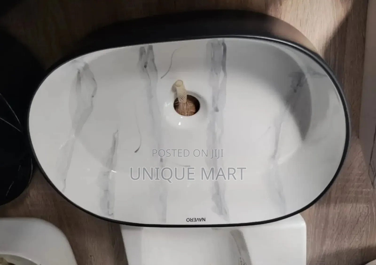 33 by 43 Cm Oval Shape Countertop Top Wash Hand Basin