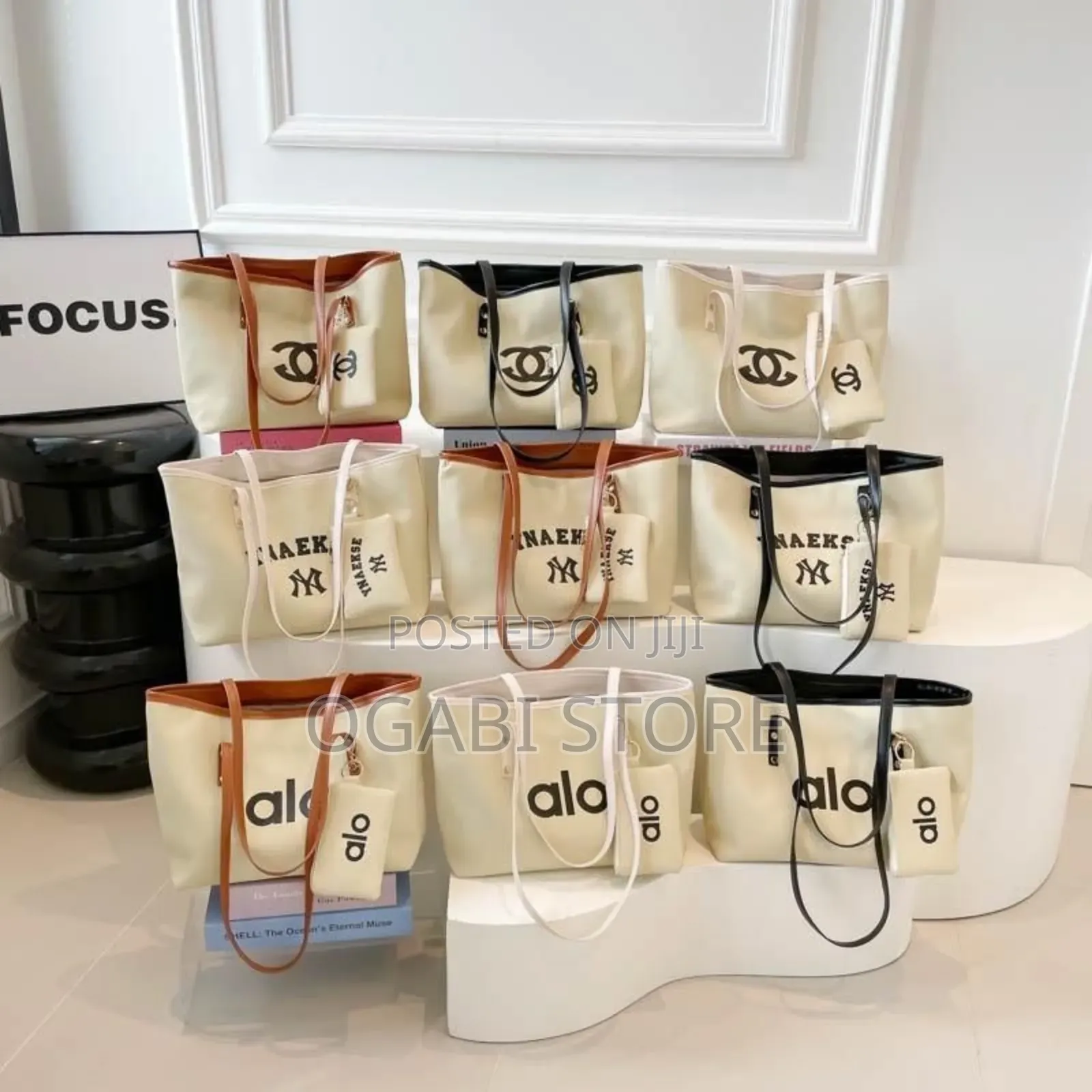 Alo Luxury Tote Bag (With Mini Purse)