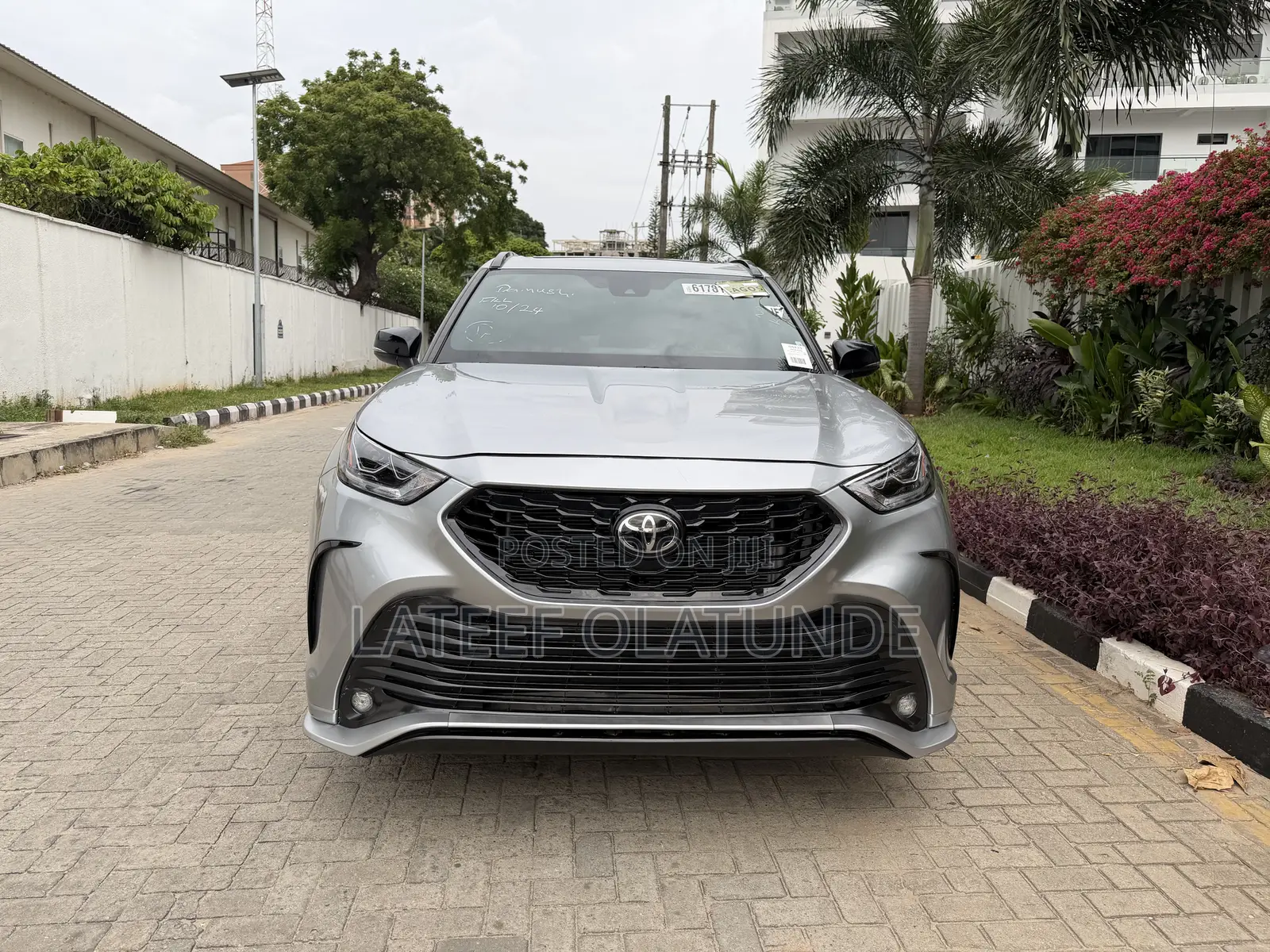 Toyota Highlander XSE 2021 Silver