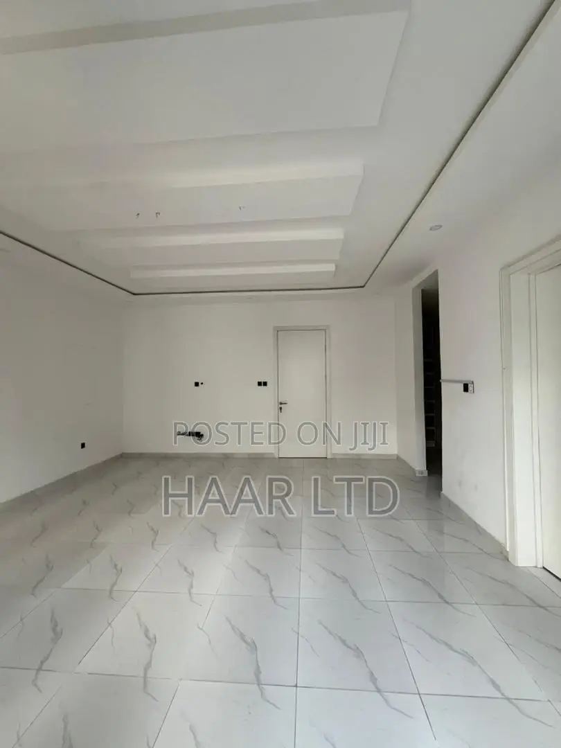 4bdrm Duplex in Ado / Ajah for rent