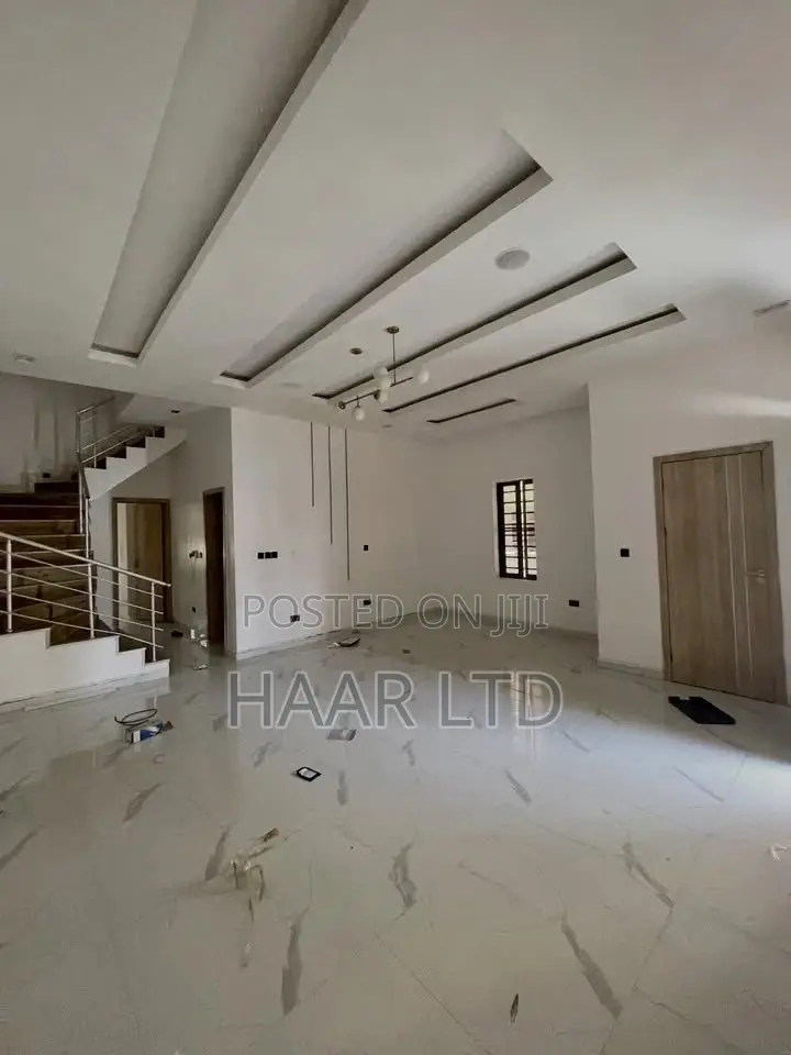 4bdrm Duplex in Idado for rent