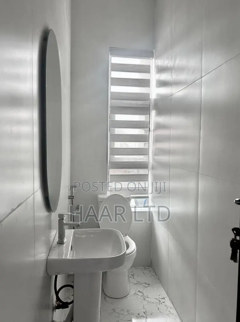 Furnished 2bdrm Apartment in Chevron for rent