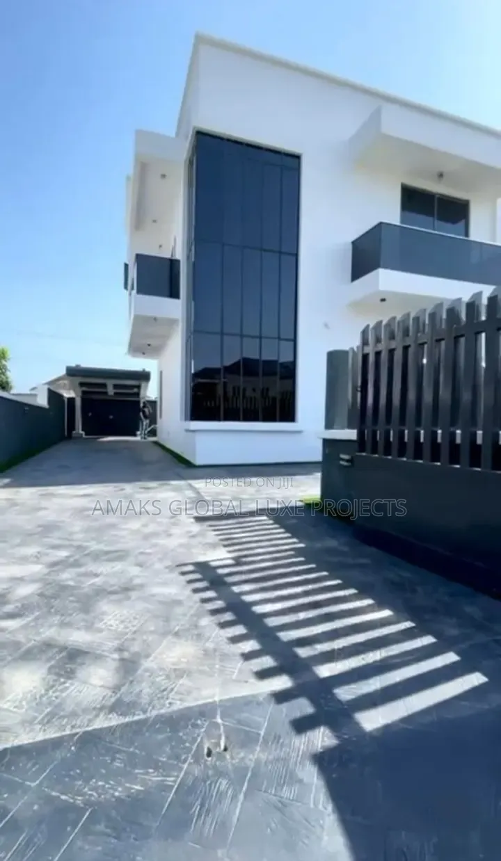 Furnished 5bdrm Duplex in Sangotedo for sale