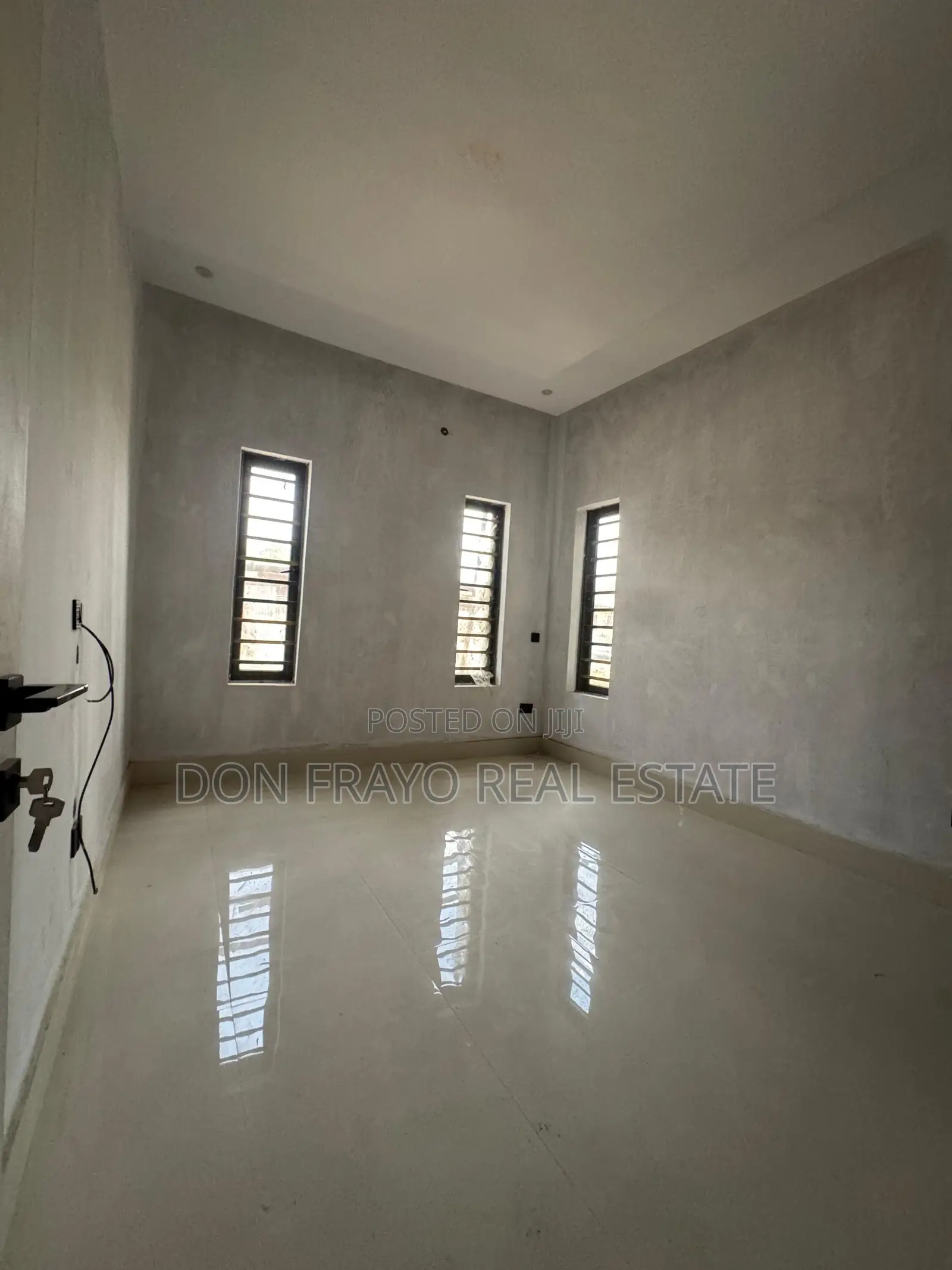 2bdrm Apartment in Old Bodija Estate for sale