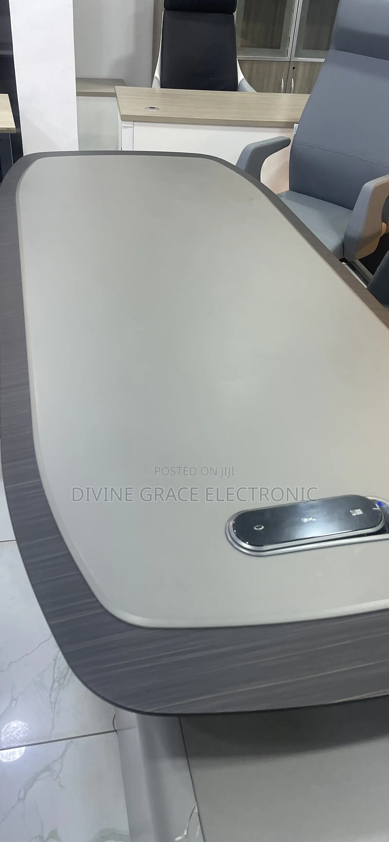 Brand New 2.6m Office Table /Desk