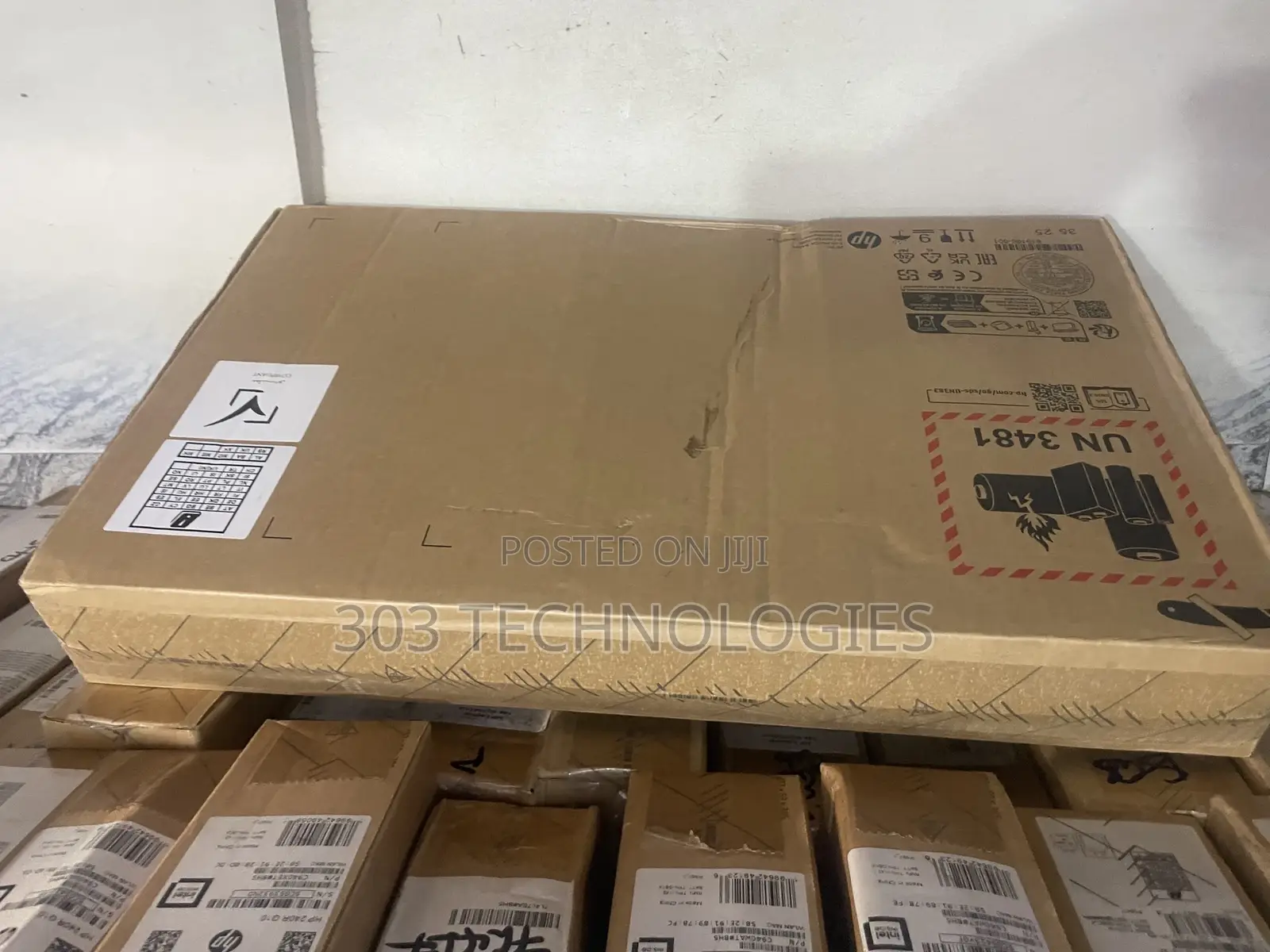 New Laptop HP 14S 8GB Intel Core i3 SSD 256GB