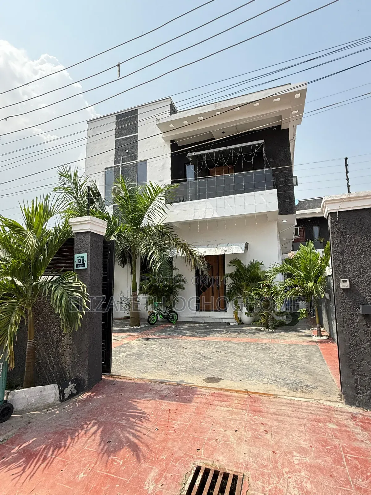 Furnished 4bdrm Duplex in Thomas Estate for rent