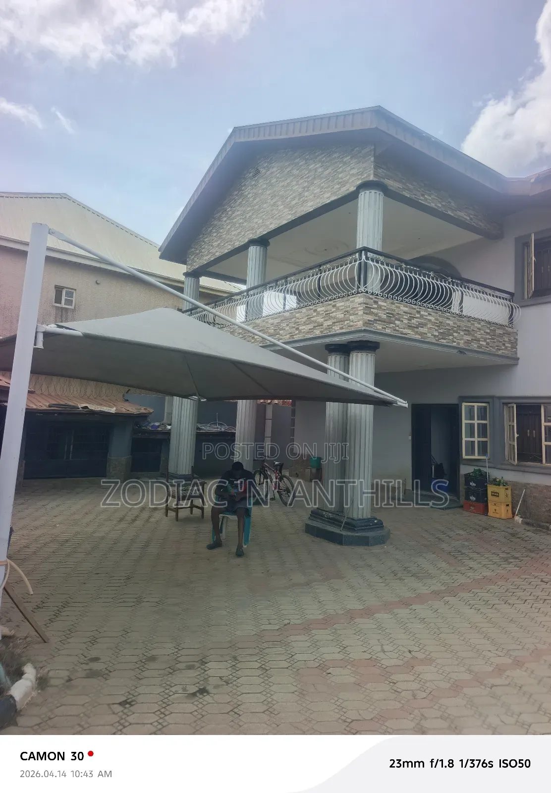 5bdrm Duplex in Shola Martins, New Oko Oba for sale