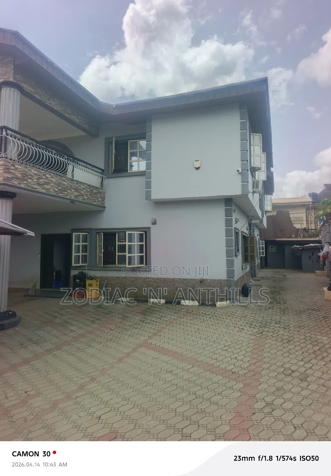 5bdrm Duplex in Shola Martins, New Oko Oba for sale