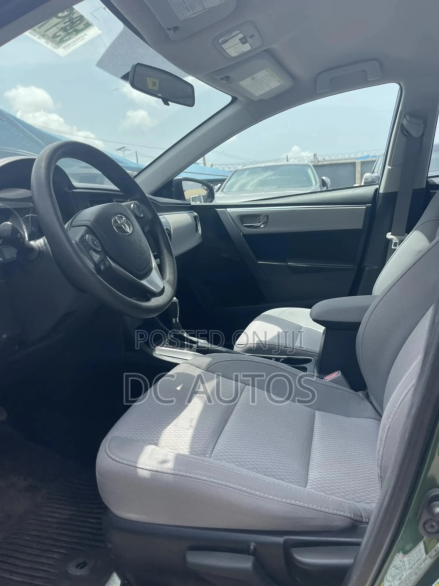 Toyota Corolla 2015 Green