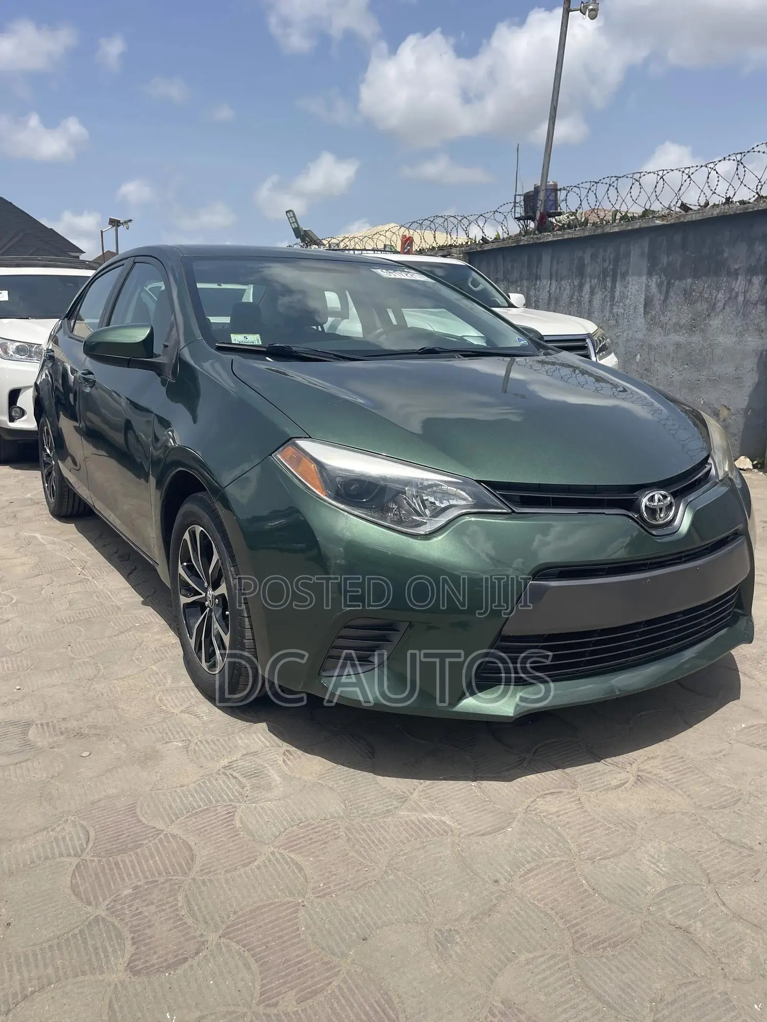 Toyota Corolla 2015 Green