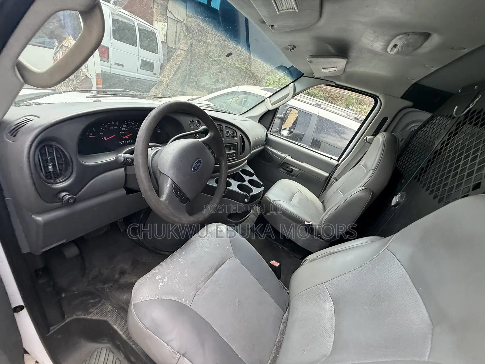 Ford E250 2010 White