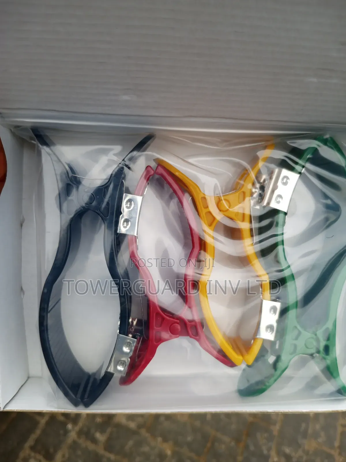 Electrocardiogram (Ecg) Clamp