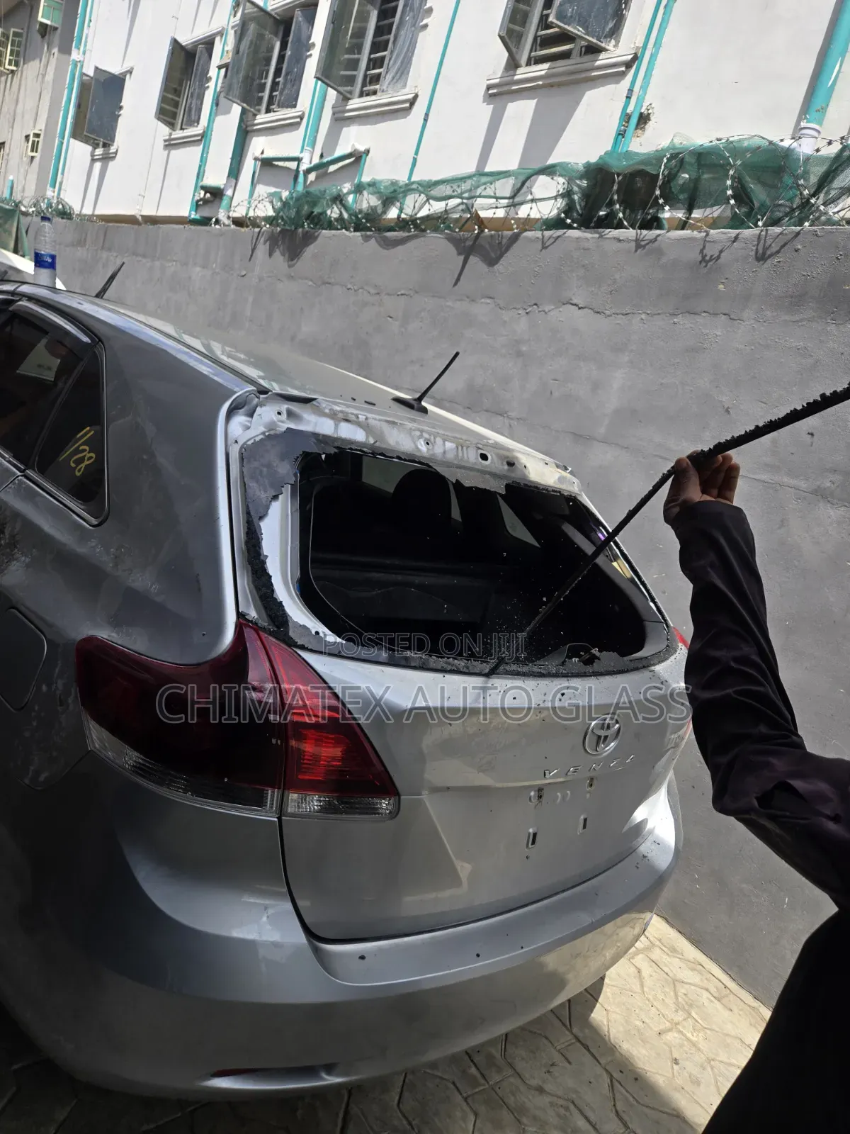 Toyota Venzer 2010 Back Windscreen Glass Available Installed
