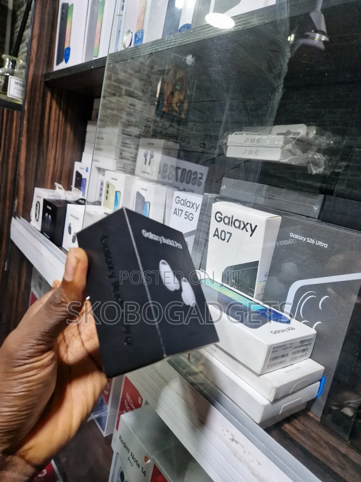 Brand New Samsung Galaxy Buds 2 Pro