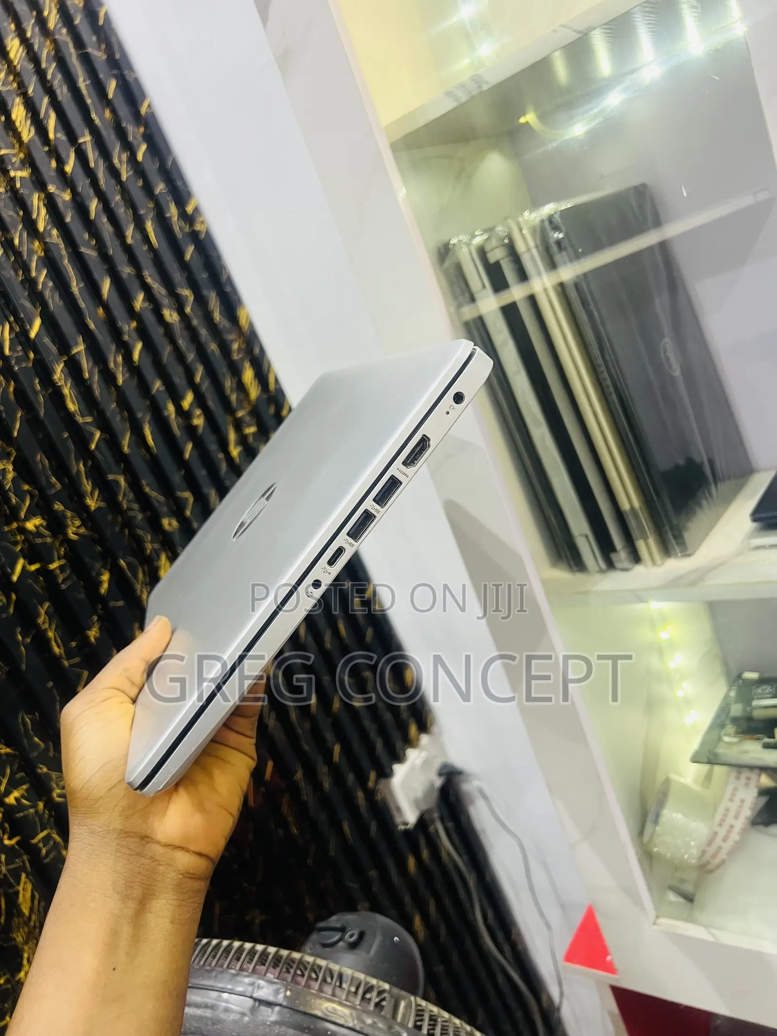 Laptop HP 240 G8 8GB AMD A10 SSD 256GB