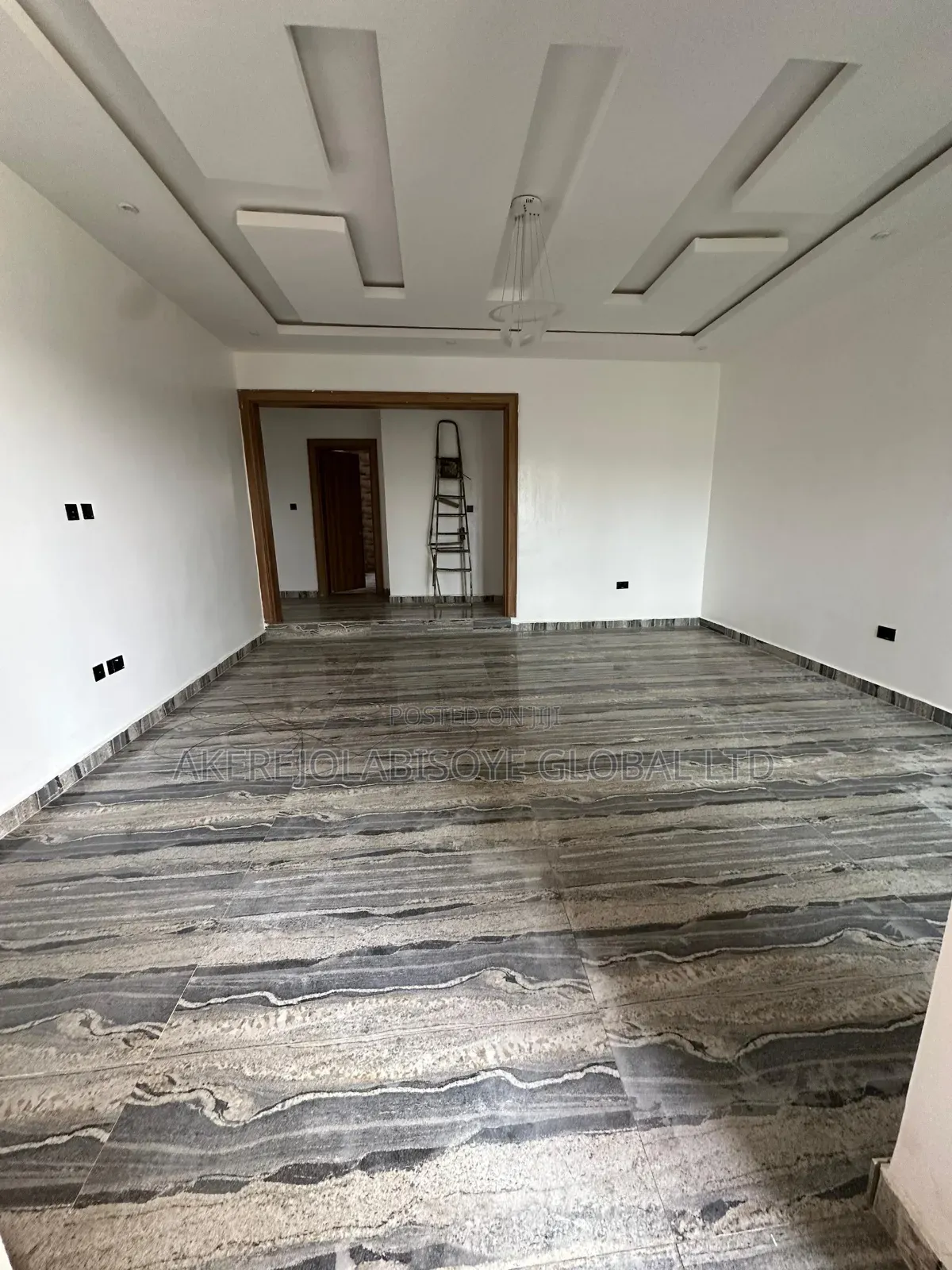 3bdrm Apartment in In An Estate for rent