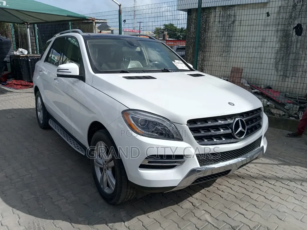 Mercedes-Benz M Class ML350 4MATIC 4dr SUV AWD (3.5L 6cyl 7A) 2014 White