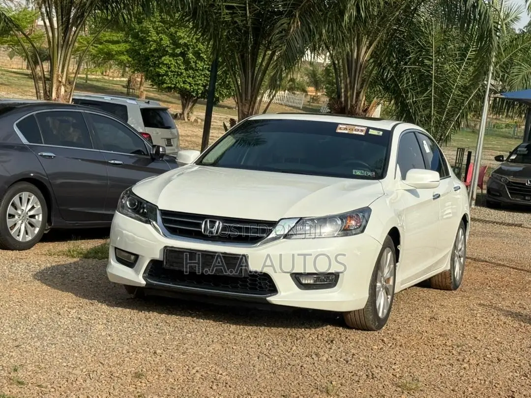 Honda Accord EX 4dr Sedan FWD (2.4L 4cyl 2A) 2013 White